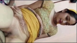 19 Years Old Tamil Village Girl Amazing Fucked With Her Desi Sex Video