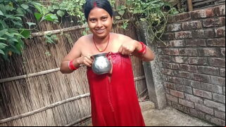 Desi Hot Bhabhi Fucking Hard In Outrdoor Bathing Video